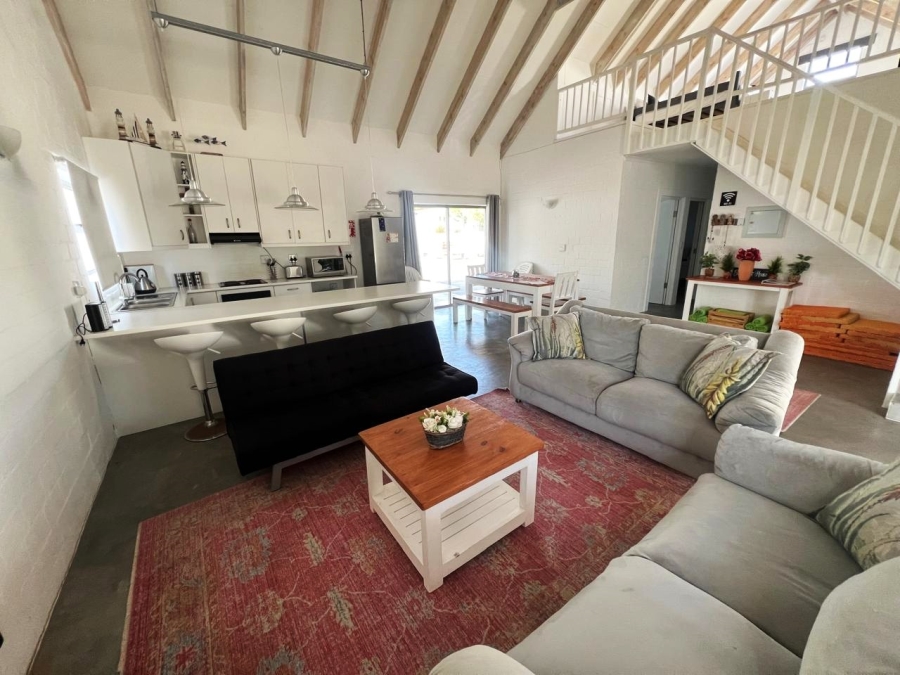 4 Bedroom Property for Sale in Golden Mile Western Cape